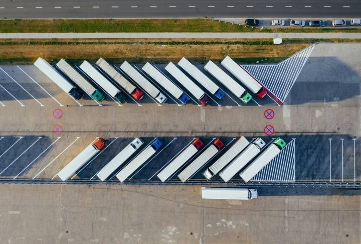 Industrie- und Logistikgebäude